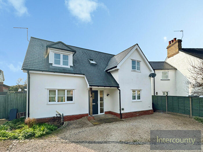 2 Bedroom Detached House To Rent In East Road, Bishops Stortford, Herts, CM23