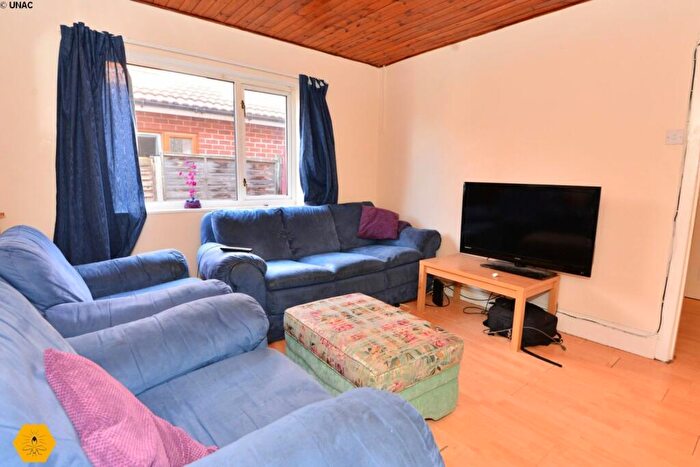 4 Bedroom Terraced House To Rent In Botoner Road, Stoke, Coventry, CV1