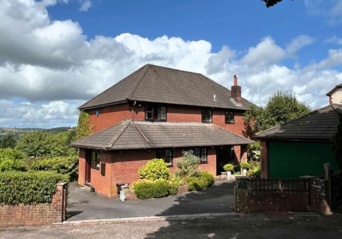 4 Bedroom Detached House For Sale In The Paddocks, Cove, Tiverton, Devon, EX16