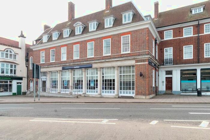 1 Bedroom Flat To Rent In Station Place, Letchworth Garden City, SG6