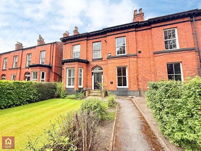1 Bedroom Flat For Sale In Stockport Road, Timperley, Altrincham, Cheshire, WA15