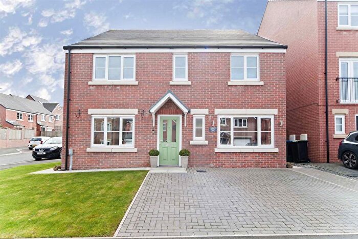 4 Bedroom Detached House For Sale In Parsley Close, Easington, Peterlee, SR8