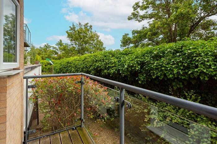 1 Bedroom Flat To Rent In Ley Farm Close, Garston, Watford, Hertfordshire, WD25