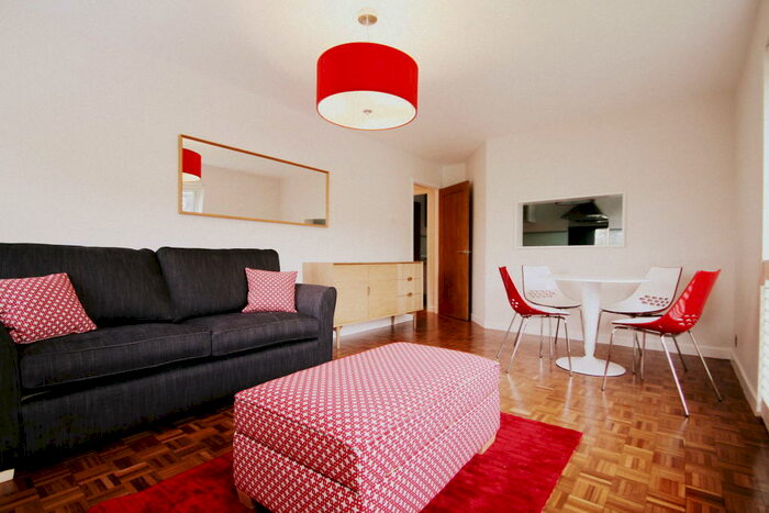 2 Bedroom Apartment To Rent In Rogers Street, Summertown, OX2