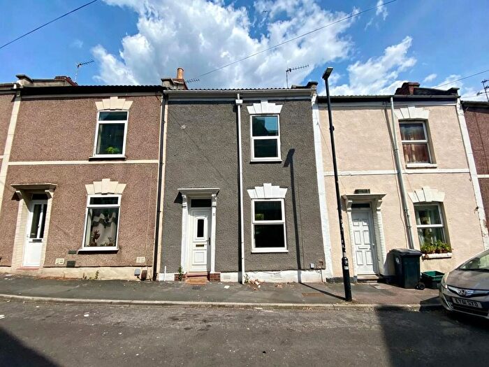2 Bedroom Terraced House For Sale In Mildred Street, Barton Hill, Bristol, BS5