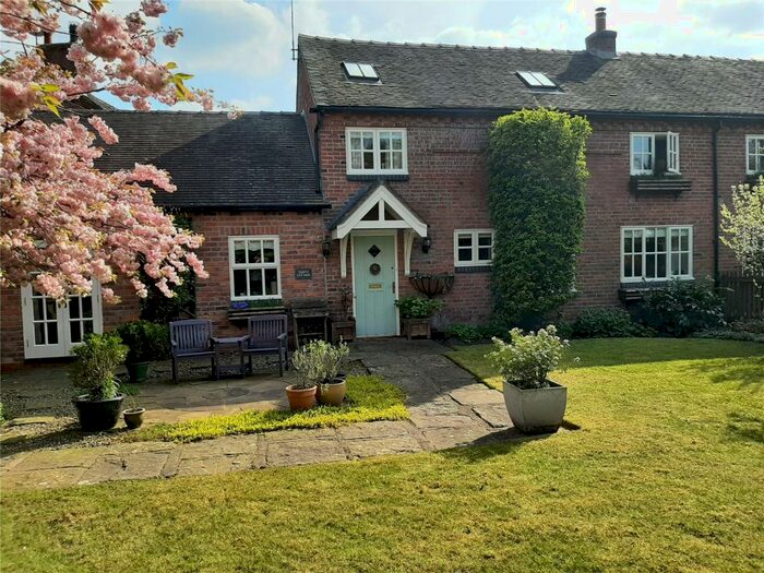 3 Bedroom Barn Conversion For Sale In Barthomley Road, Audley, Staffordshire, ST7