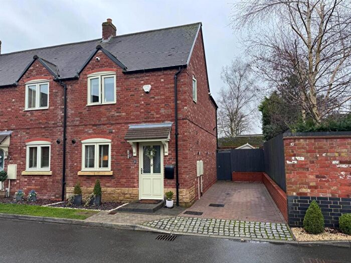 3 Bedroom End Of Terrace House For Sale In Raunstone Close, Ravenstone, LE67