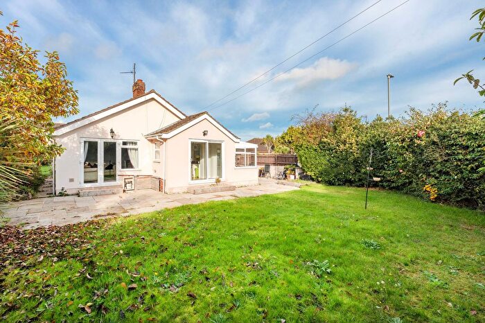 3 Bedroom Detached Bungalow For Sale In Beccles Road, Bradwell, NR31