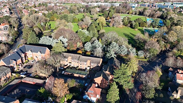 2 Bedroom Flat For Sale In Broadway, Peterborough, PE1