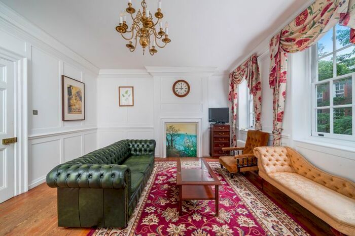 1 Bedroom Flat To Rent In Great Ormond Street, London, WC1N