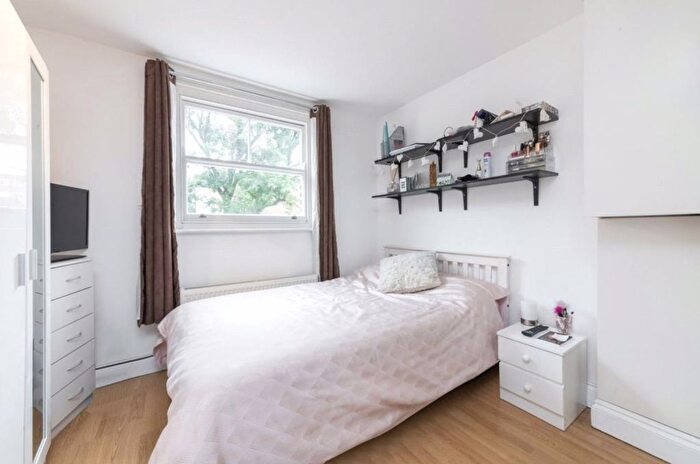 Studio To Rent In Goldhurst Terrace, South Hampstead, NW6