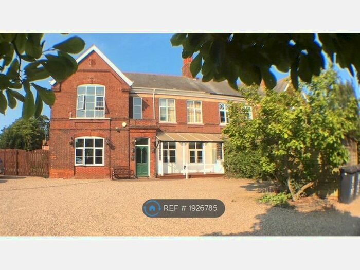 Studio To Rent In Church Road, Gorleston, NR31