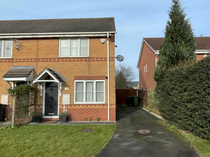 3 Bedroom Semi-Detached House To Rent In Elmwood Drive, Alfreton, DE55
