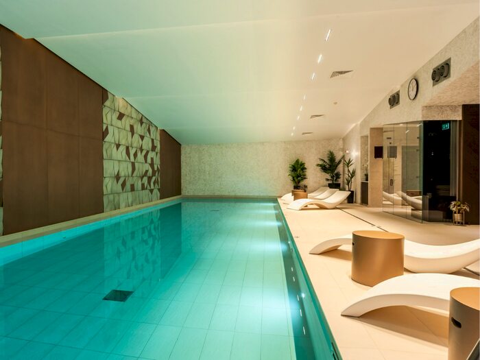 2 Bedroom Flat To Rent In Palmer Road, London, SW11