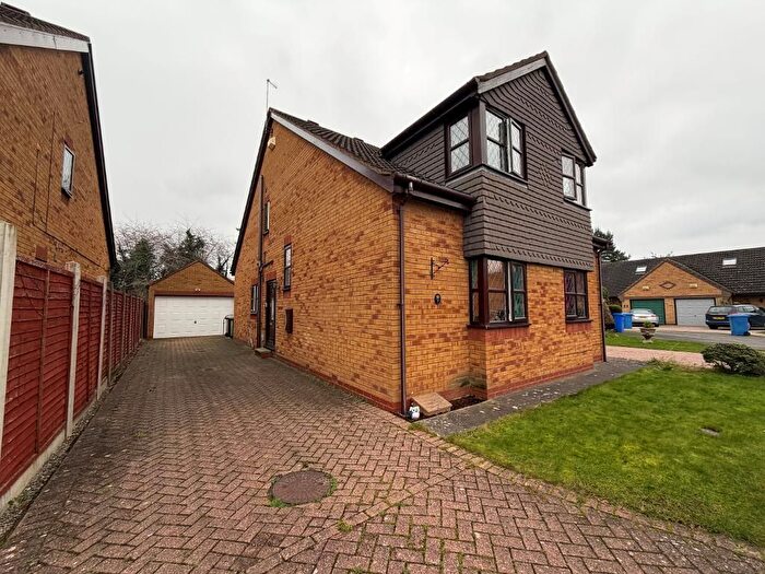 4 Bedroom Detached House For Sale In The Close, Willerby, Hull, HU10