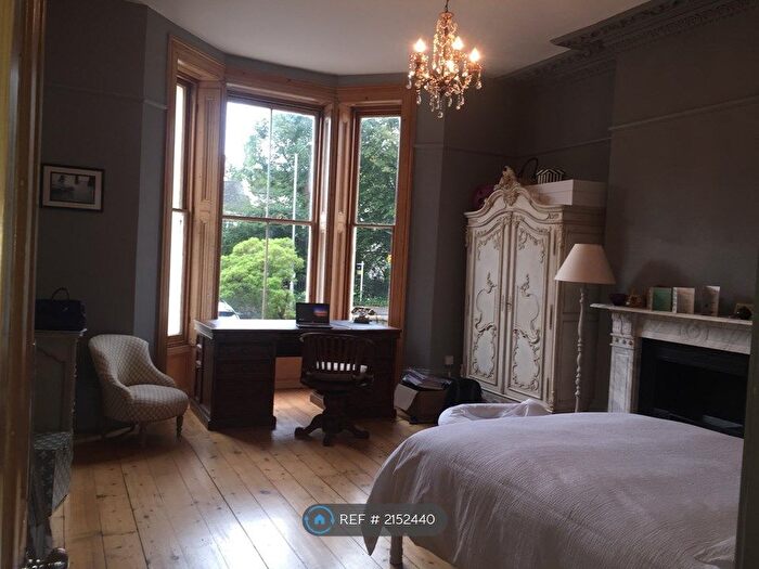 2 Bedroom Flat To Rent In Church Road, London, SE19