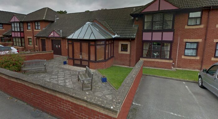 1 Bedroom Flat To Rent In Over 's, Victoria Court, Barnes Road, Castleford, WF10