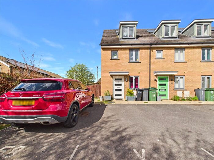 2 Bedroom Terraced House For Sale In Graces Field, Stroud, Gloucestershire, GL5