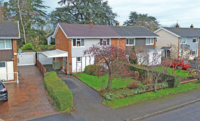 3 Bedroom Semi-Detached House For Sale In The Orchard, Ponthir, NP18