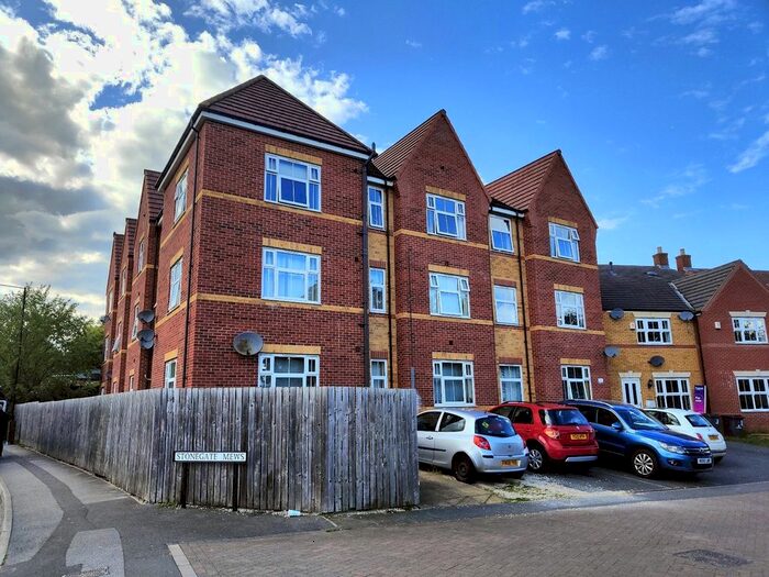2 Bedroom Flat To Rent In Stonegate Mews, Balby, Doncaster, Uk, DN4