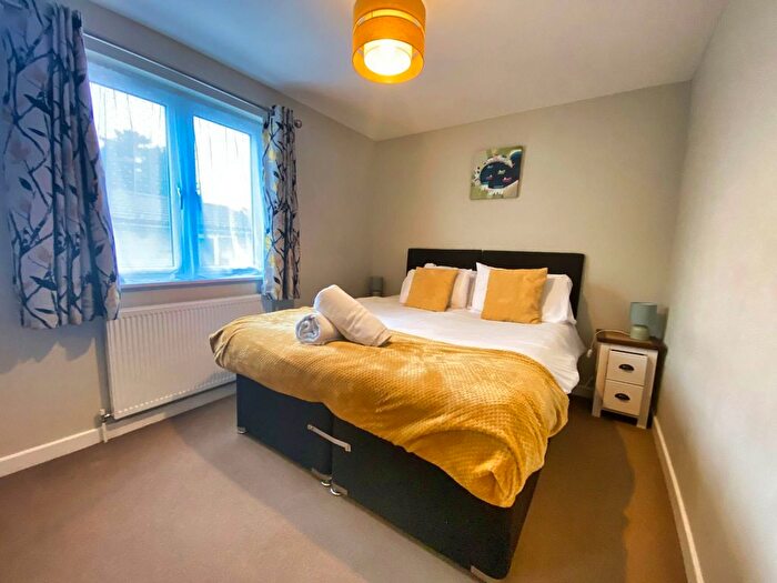 2 Bedroom Lodge To Rent In Golden Cross, Hailsham, BN27