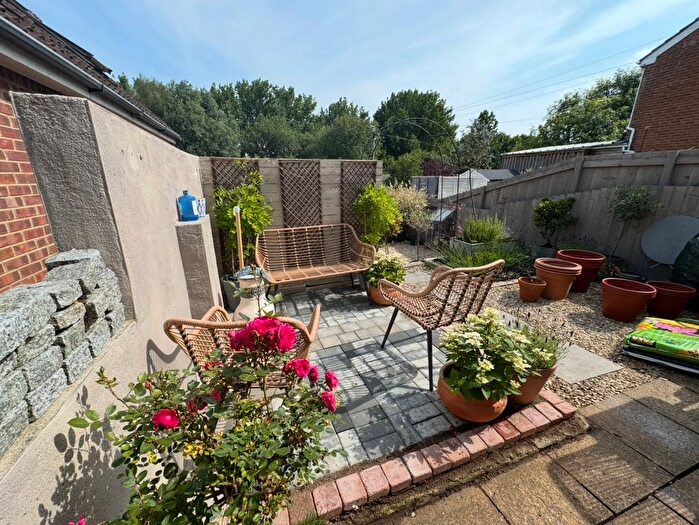 3 Bedroom Semi-Detached House To Rent In Whatcombe Road, Frome, BA11