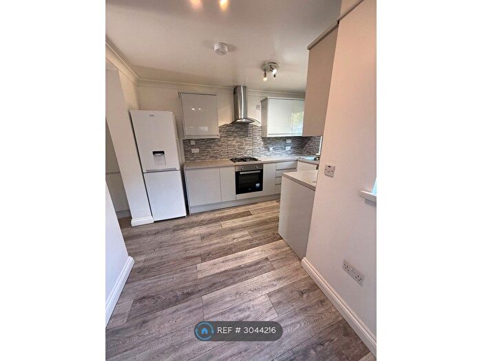 4 Bedroom Terraced House To Rent In Wearside Road, London, SE13