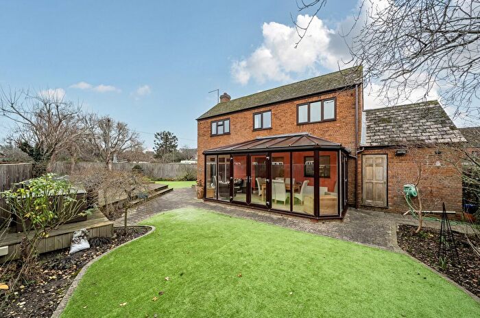 4 Bedroom Detached House For Sale In Willes Close, Faringdon, Oxfordshire, SN7