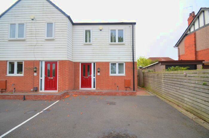 3 Bedroom Semi-Detached House To Rent In Windmill Balk Lane, Woodlands, Doncaster, DN6
