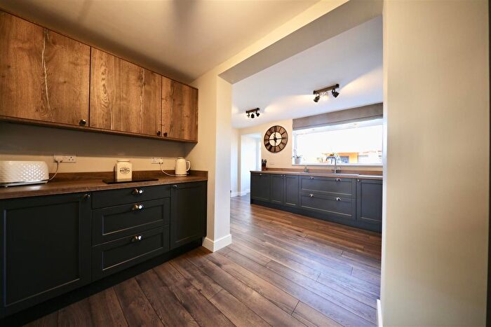 2 Bedroom Terraced House For Sale In Camborne Grove, Hull, HU8