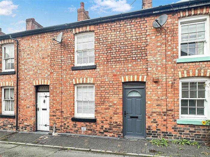2 Bedroom Terraced House For Sale In Picton Street, Llanidloes, Powys, SY18