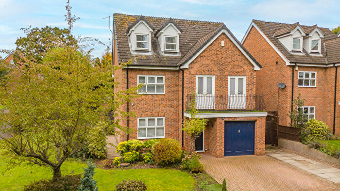 5 Bedroom Detached House For Sale In Kirkstead Close, Oakwood, DE21