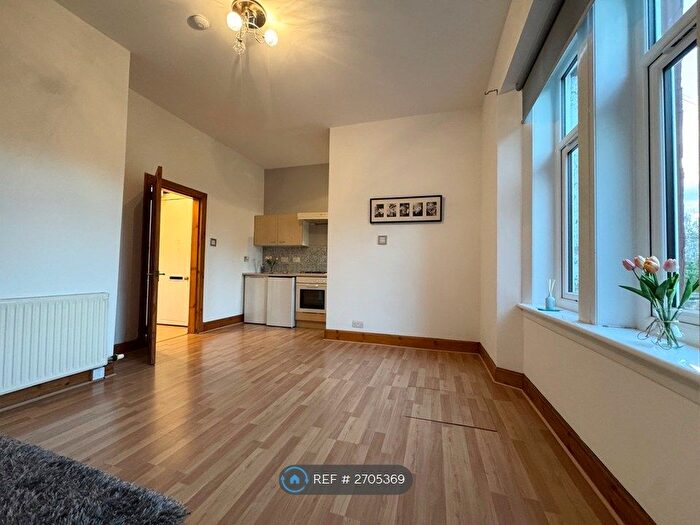 1 Bedroom Flat To Rent In Main Road, Johnston, PA5