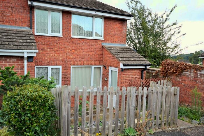1 Bedroom End Of Terrace House To Rent In Stoke Valley Road, Exeter, EX4