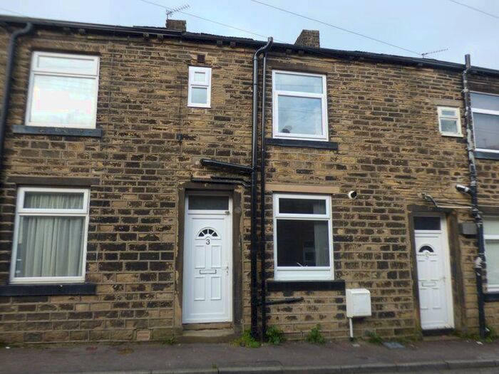 1 Bedroom Terraced House To Rent In Thomas Street West, Halifax, HX1