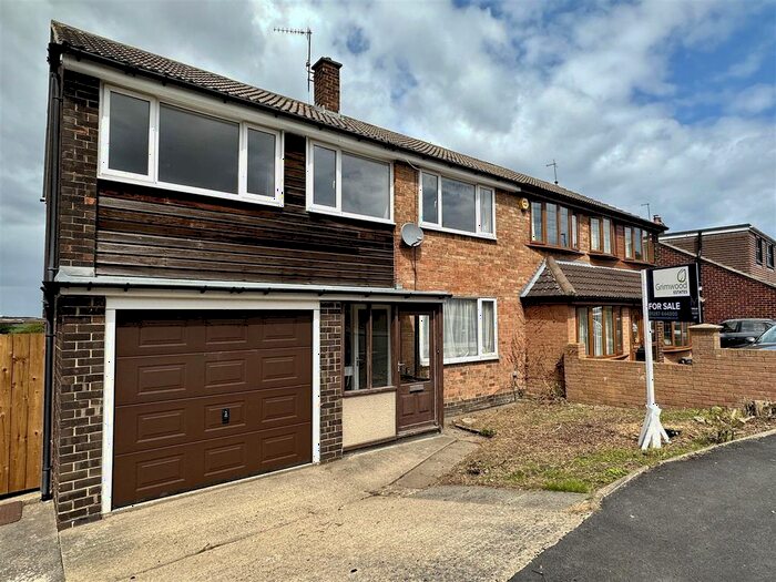 4 Bedroom Semi-Detached House For Sale In Devon Crescent, Skelton-In-Cleveland, Saltburn-By-The-Sea, TS12
