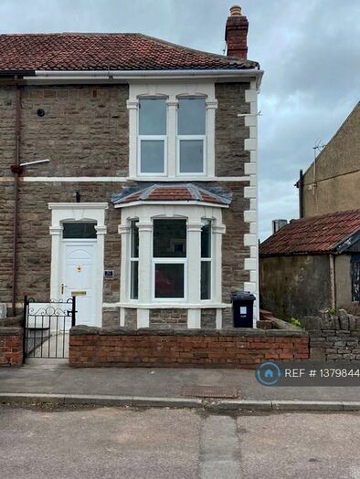 4 Bedroom End Of Terrace House To Rent In Clarence Road, Staple Hill, Bristol, BS16