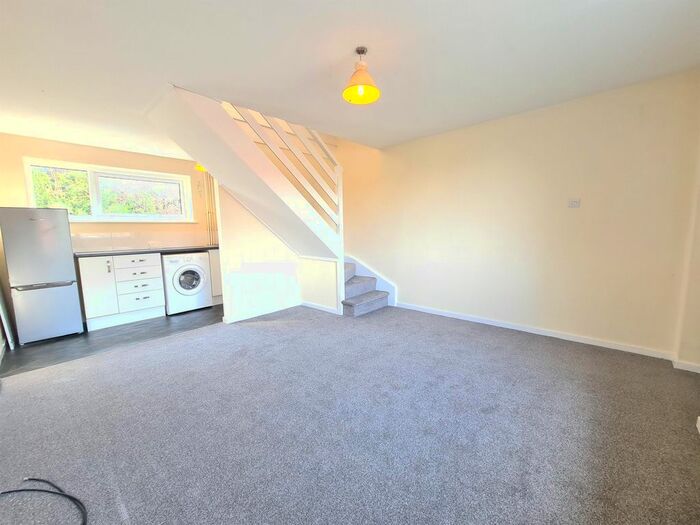 1 Bedroom Flat To Rent In The Lodge Mews, Pateley Bridge Road, Burnt Yates, HG3