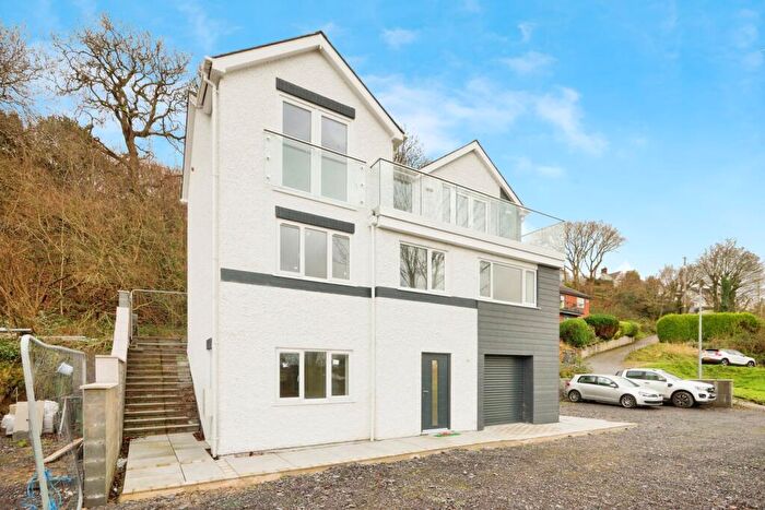 4 Bedroom Detached House For Sale In Penybryn Road, Y Felinheli, Gwynedd, LL56