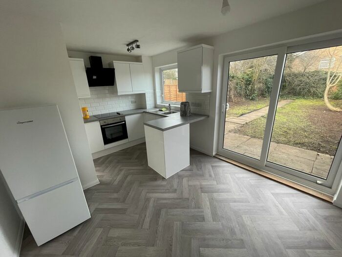 2 Bedroom Semi Detached House To Rent In Balisfire Grove, Beaumont Leys