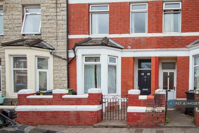 3 Bedroom Terraced House To Rent In Cwmdare Street, Cardiff, CF24