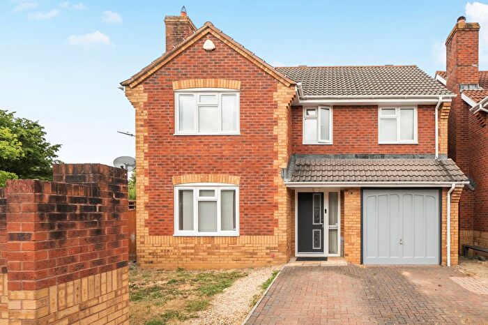 4 Bedroom Detached House For Sale In Killams Green, Taunton, TA1