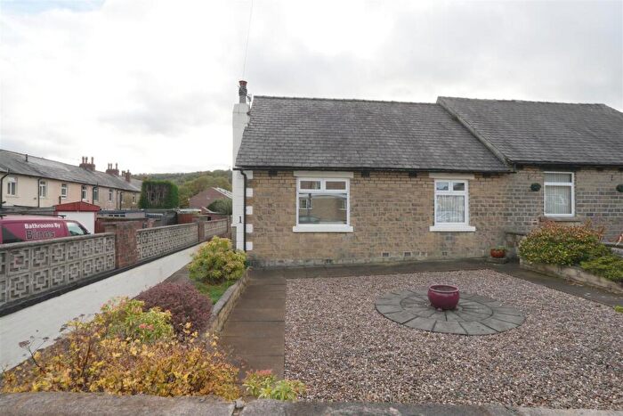 3 Bedroom Bungalow To Rent In Bowood Road, Elland, HX5