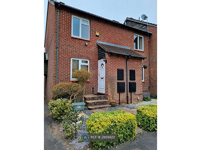 2 Bedroom End Of Terrace House To Rent In Heathfield, Basingstoke, RG22