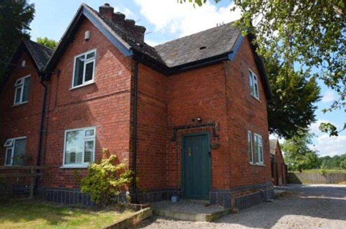 3 Bedroom Cottage To Rent In Yew Tree Cottage, Meriden, CV7