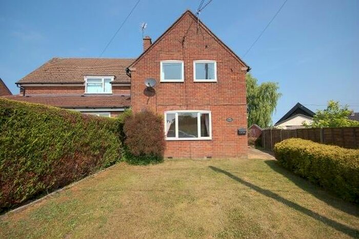 3 Bedroom Semi-Detached House To Rent In Drury Lane, Carbrooke, IP25
