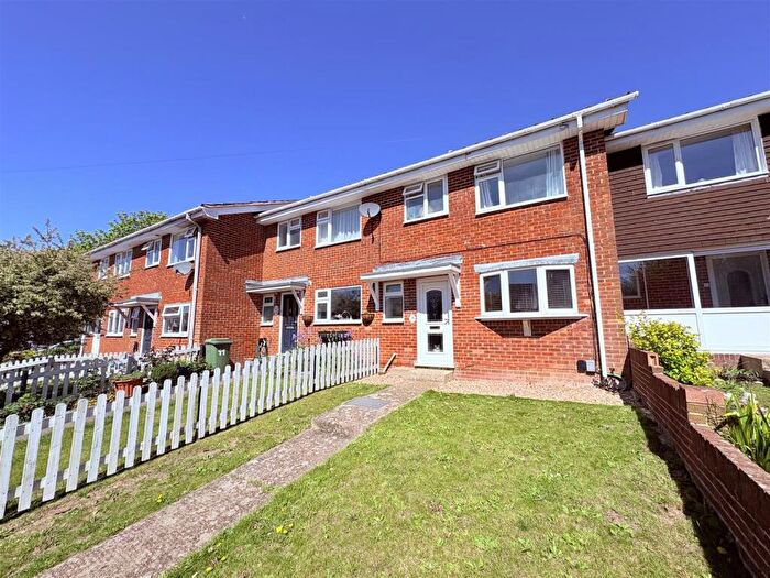 3 Bedroom Terraced House For Sale In Jute Close, Portchester, PO16