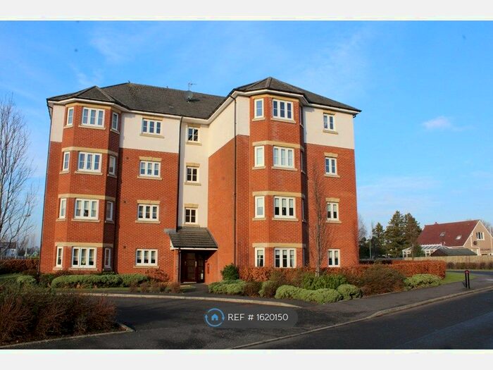 2 Bedroom Flat To Rent In Philips Wynd, Hamilton, ML3