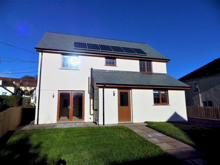3 Bedroom Detached House To Rent In Vinhays, Winkleigh, EX19