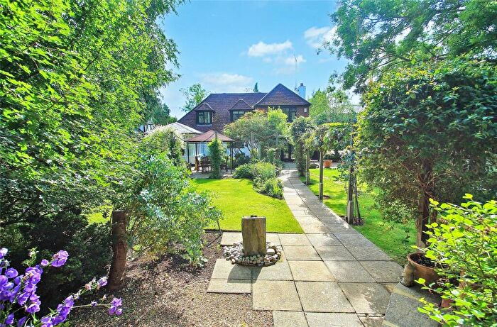 4 Bedroom Detached House For Sale In Send Marsh Road, Ripley, Surrey, GU23